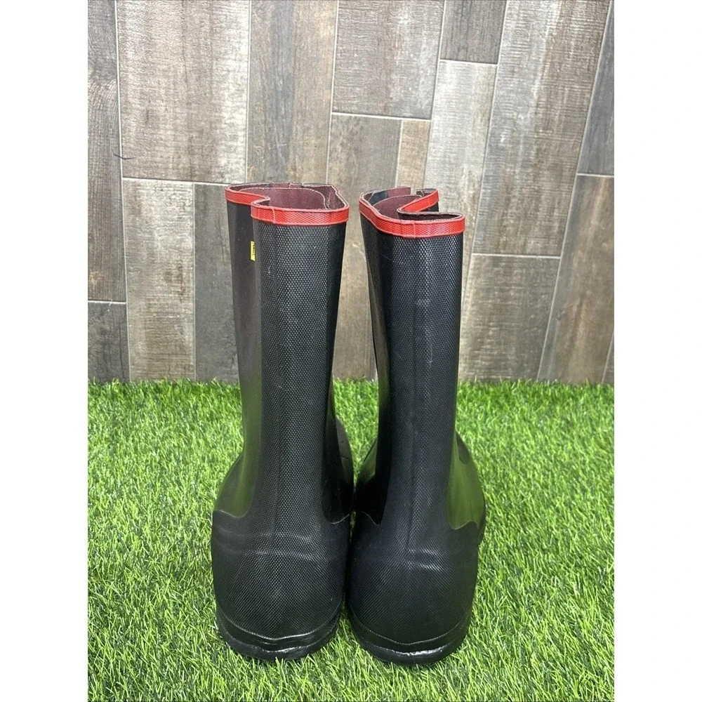 Men's Black Rain & Snow Boots with Red Trim. Nwt